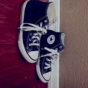 kids black converse size 2